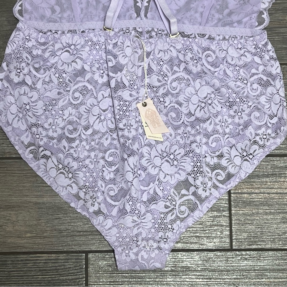 NWT Free People X HAH Comin in Haht Lace Bodysuit Size Medium Lavender Lingerie - Picture 11 of 14